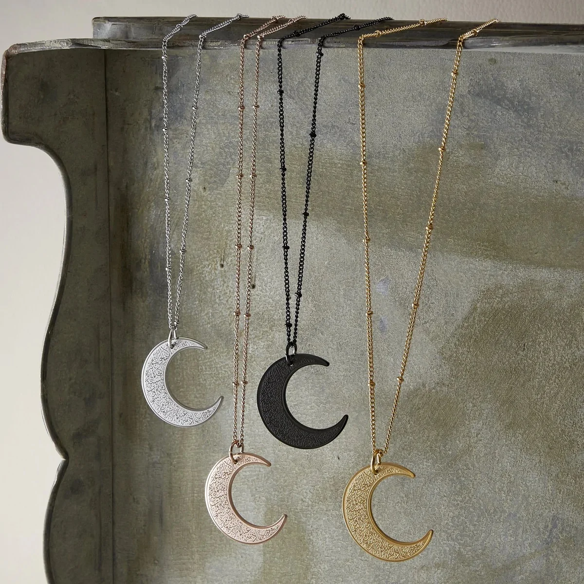 Ayatul Kursi Crescent Necklace - Image 4
