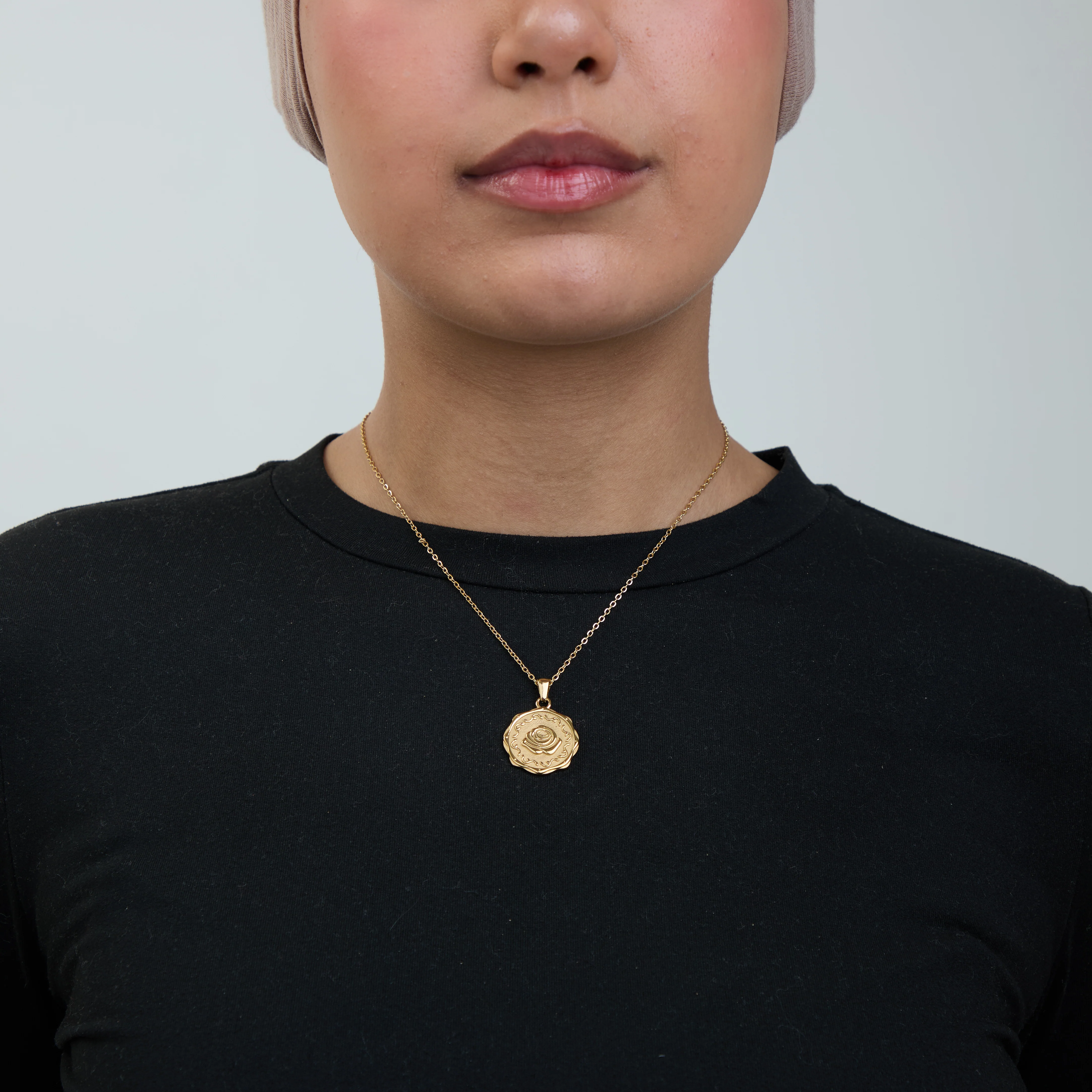 Rose Medallion Necklace - Image 3